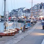 T3 Avec Superbe Terrasse, Coin Prise De Apartman