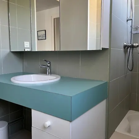 Apartmán T3 Avec Superbe Terrasse, Coin Prise De