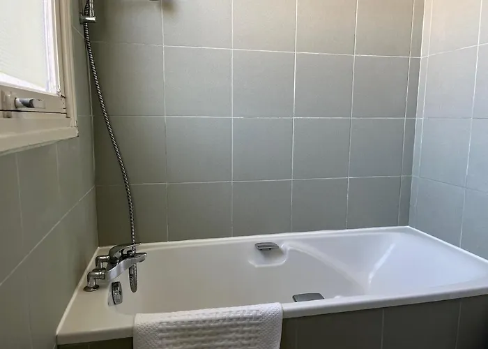 T3 Avec Superbe Terrasse, Coin Prisé De * La Baule-Escoublac